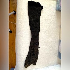 Agent provocateur stocking with lurex